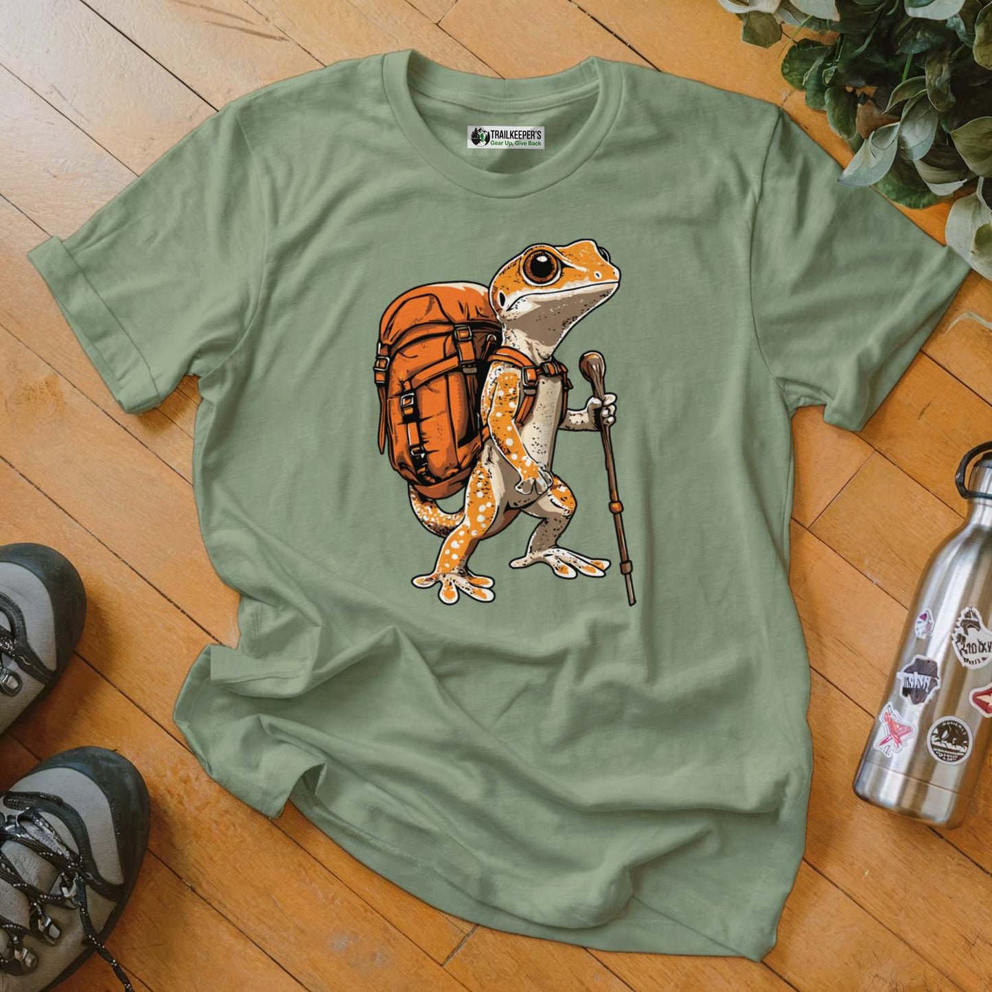 Gecko Backpacker T-Shirt